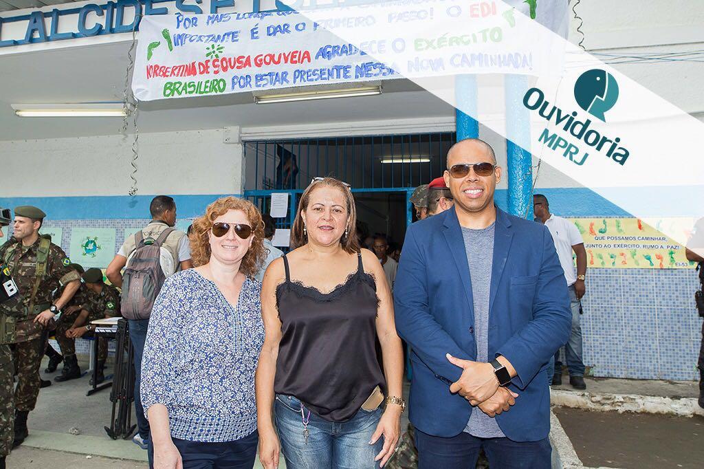 Ação social na Vila Kennedy contou com presença da Ouvidoria Itinerante do MPRJ